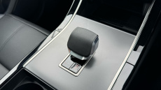 Land Rover Range Rover Velar 2.0 D200 MHEV Dynamic SE 5dr Auto Diesel Estate